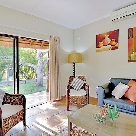 Komati River Chalets โคมาติพอร์ต ภายนอก รูปภาพ
