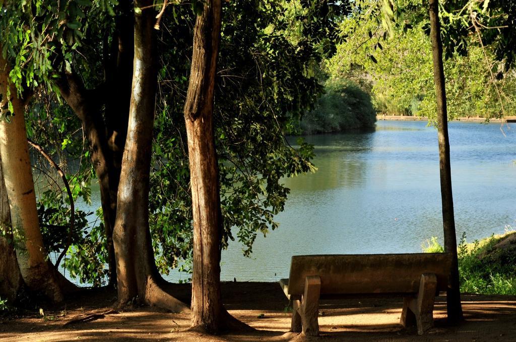 Komati River Chalets โคมาติพอร์ต ภายนอก รูปภาพ