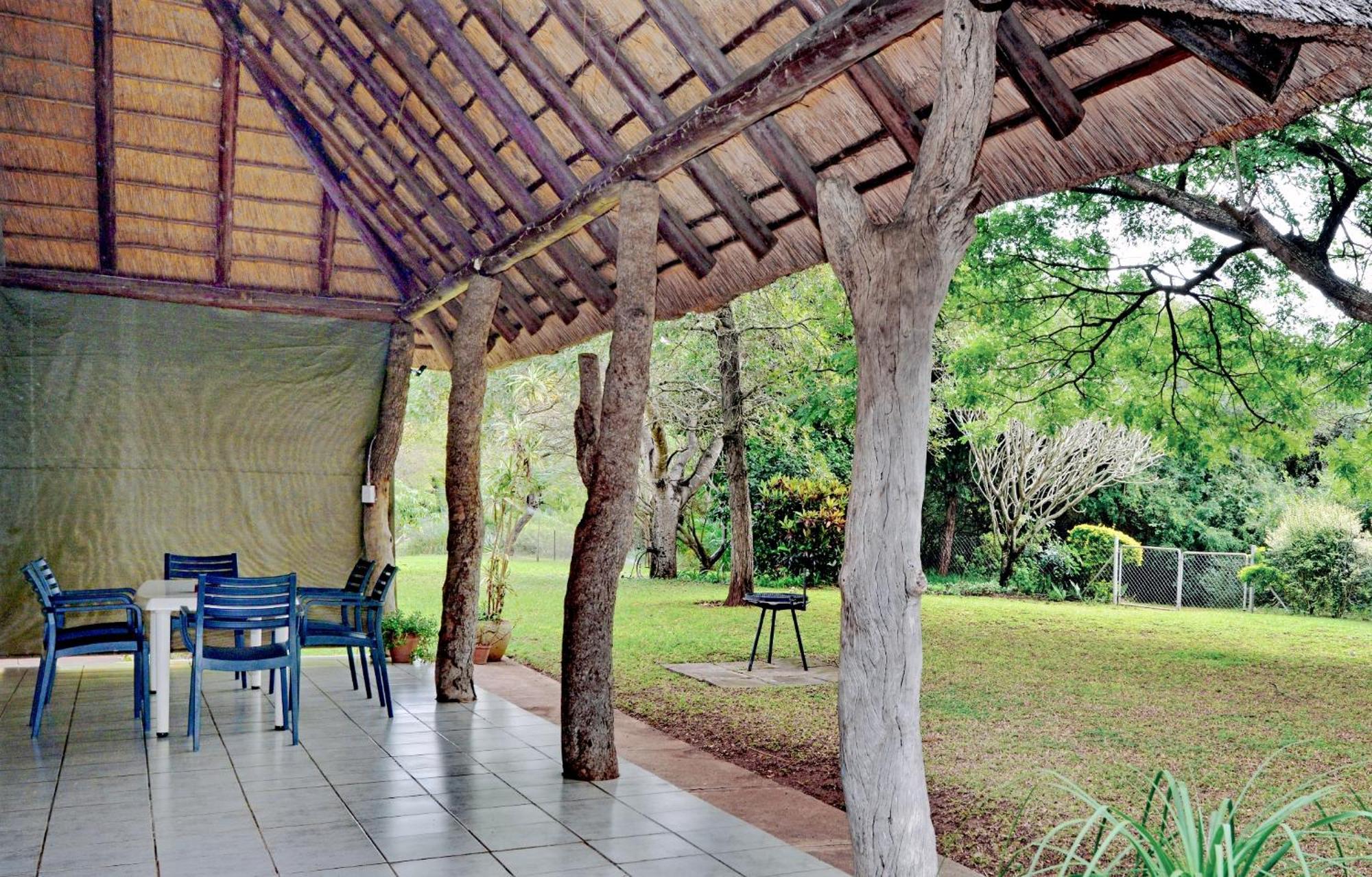 Komati River Chalets โคมาติพอร์ต ภายนอก รูปภาพ