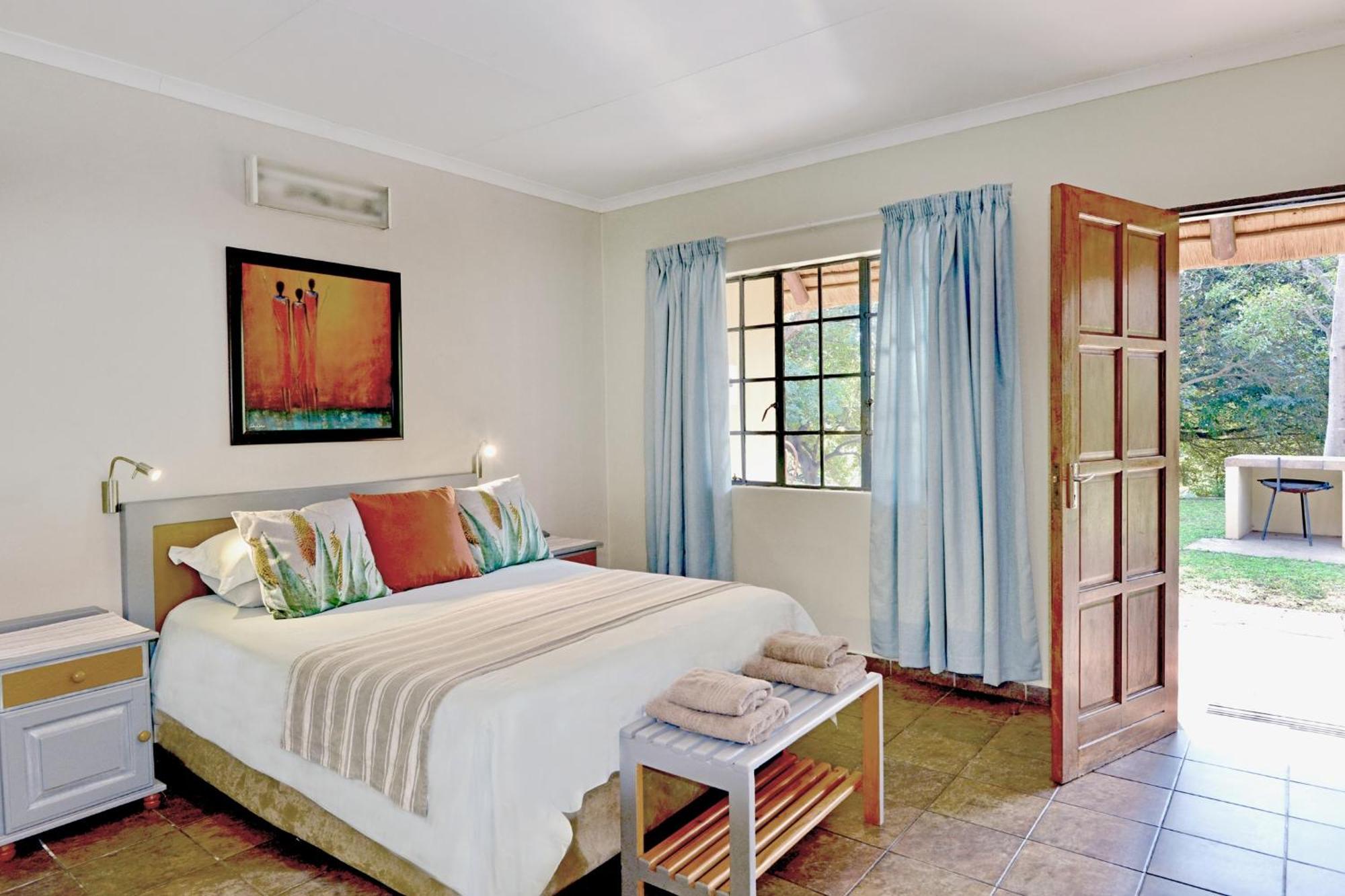 Komati River Chalets โคมาติพอร์ต ภายนอก รูปภาพ