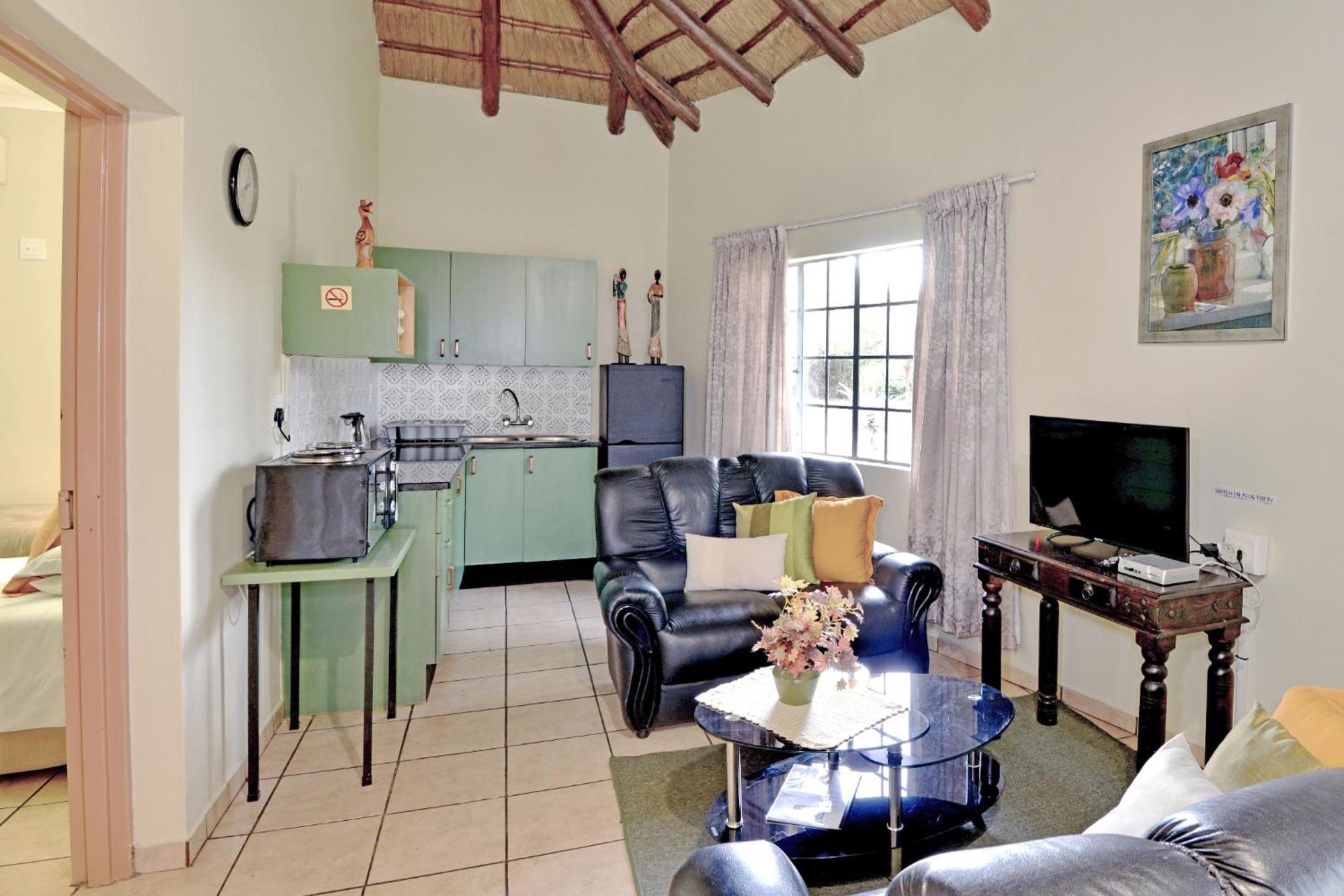Komati River Chalets โคมาติพอร์ต ภายนอก รูปภาพ